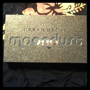 Urbandale Decay Moondust Eyeshadow Pallet